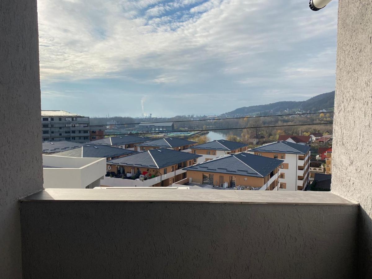 Ferienwohnung Apartament Lucian Râmnicu Vâlcea Exterior foto