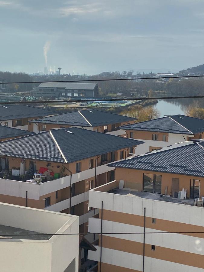 Ferienwohnung Apartament Lucian Râmnicu Vâlcea Exterior foto