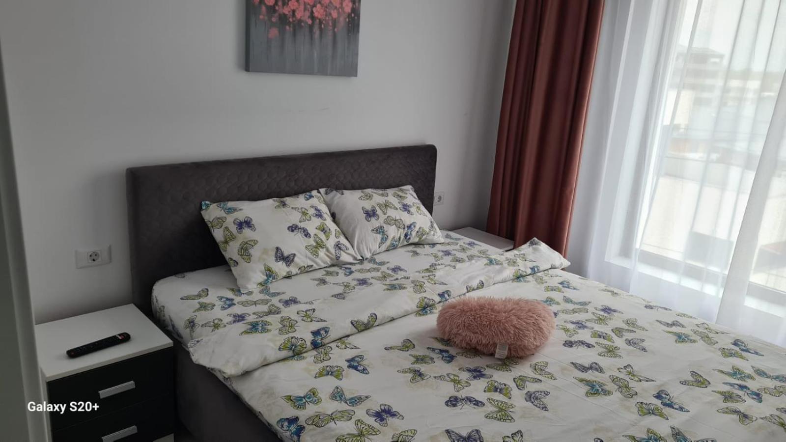 Ferienwohnung Apartament Lucian Râmnicu Vâlcea Exterior foto