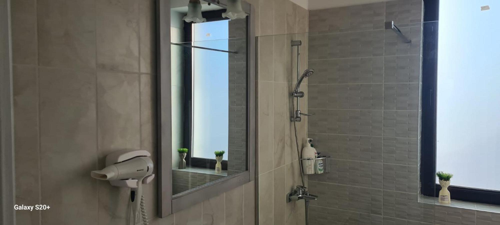 Ferienwohnung Apartament Lucian Râmnicu Vâlcea Exterior foto