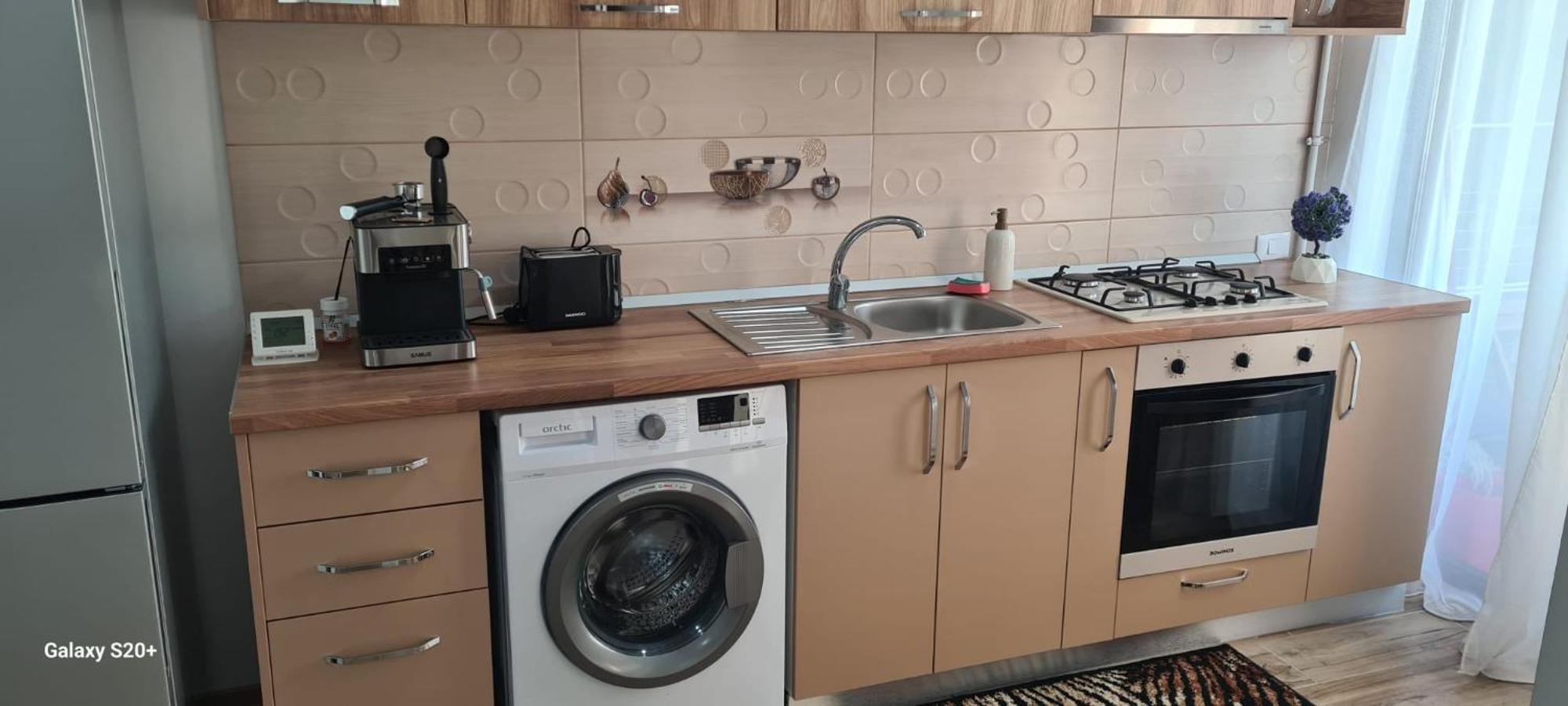 Ferienwohnung Apartament Lucian Râmnicu Vâlcea Exterior foto